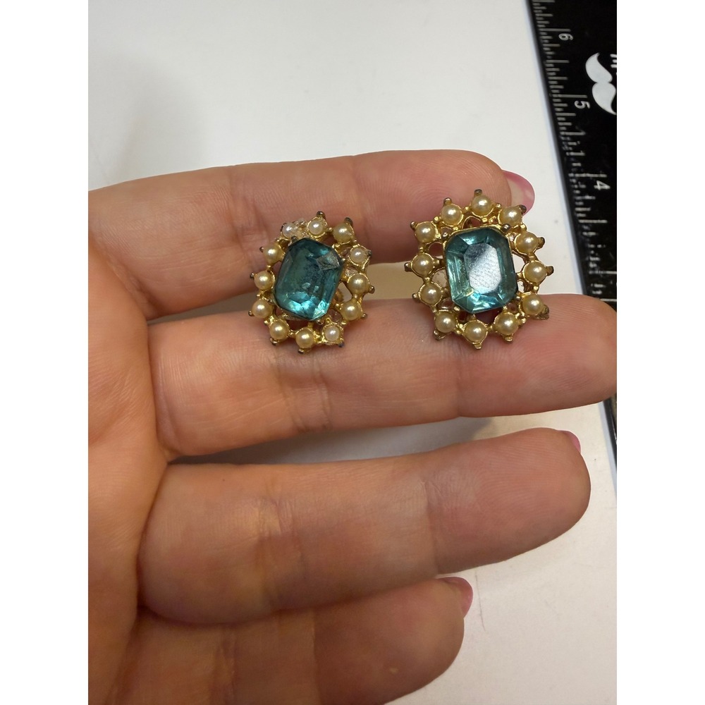 Vintage Japan Aqua Blue Glass Faux Pearl Screw‎ Back Earrings Gold Tone